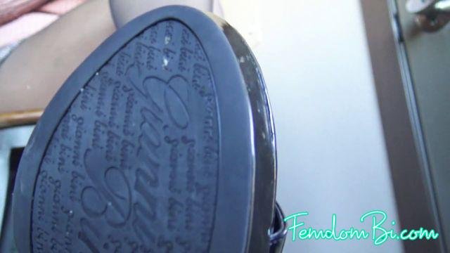 Goddess Zephy – POV Nylon Foot Worship Goddess Zephy – POV Nylon Foot Worship
