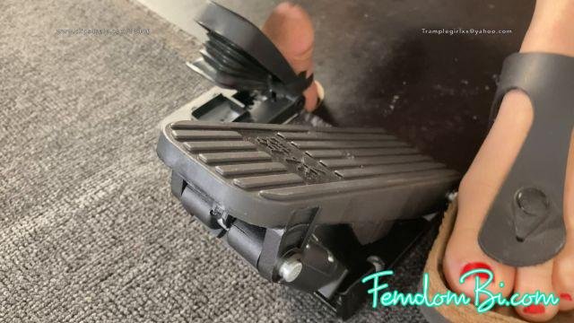 A Pedal Pumping Shoejob Cbt Cock Crush And Shoe Fetish With Well Worn And Dirty Birkenstock Gizeh Sandals Shoe Fetish Sandals Painted Toenails 4K A Pedal Pumping Shoejob Cbt Cock Crush And Shoe Fetish With Well Worn And Dirty Birkenstock Gizeh Sandals Shoe Fetish Sandals Painted Toenails 4K