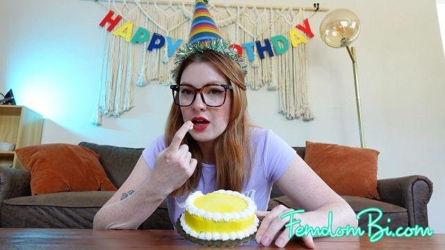 Itskinkerbell – Birthday Cake Ass Smash Anal Itskinkerbell – Birthday Cake Ass Smash Anal